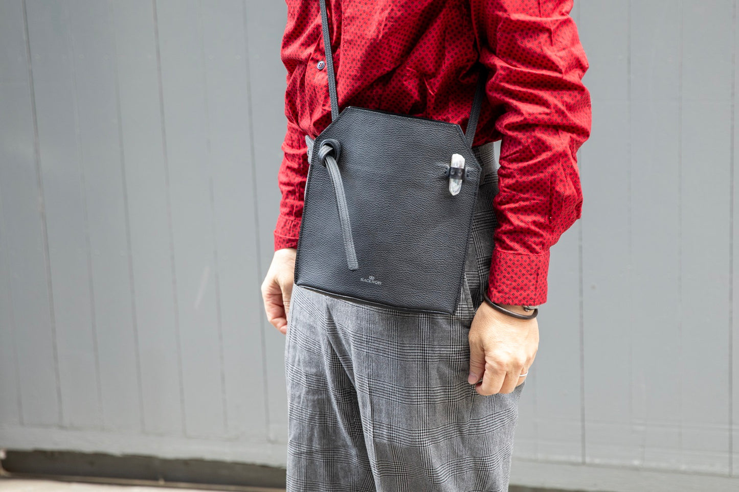 Nem / ショルダーポーチ