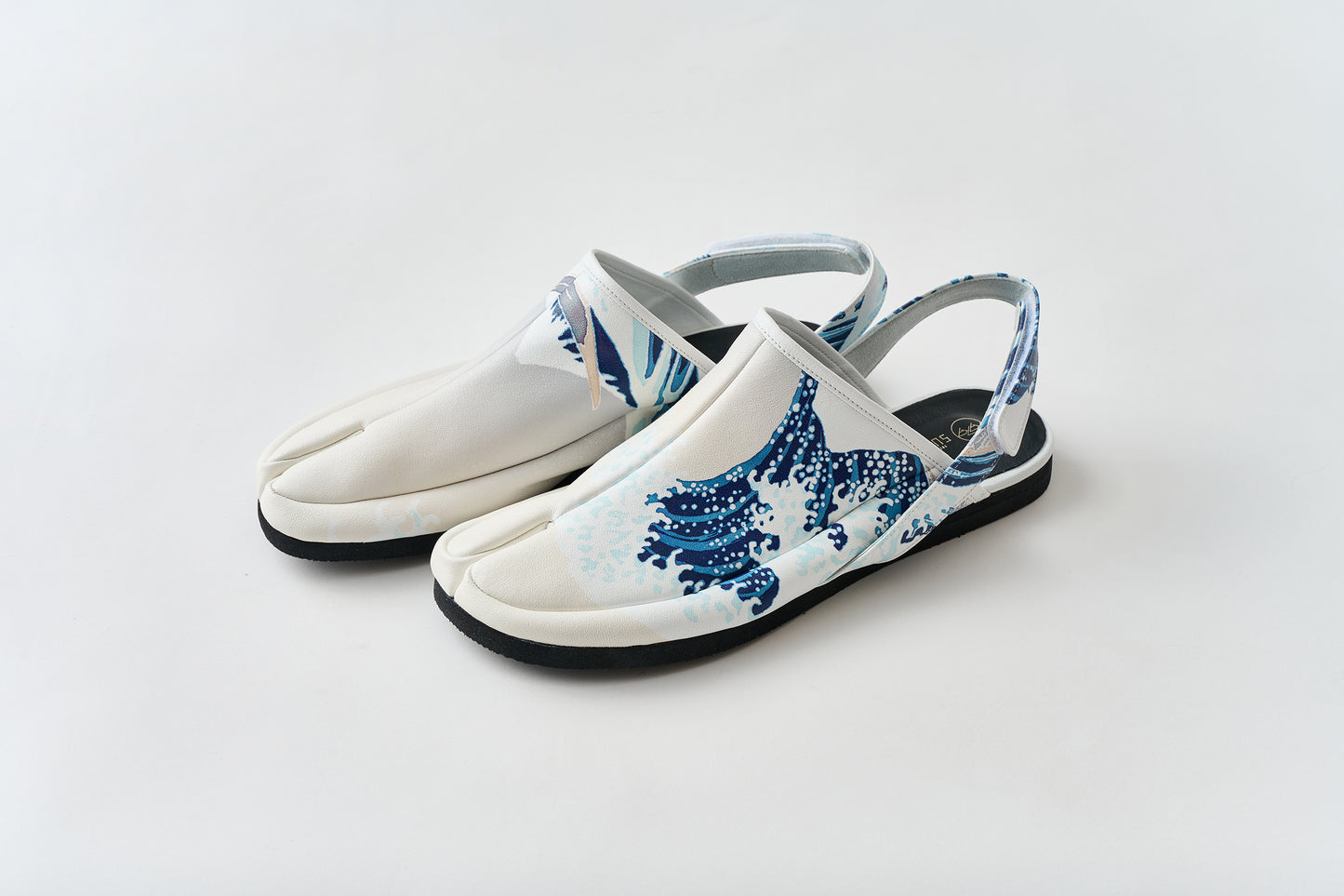 足袋シューズ<Tabi Shoes> 北斎~波~